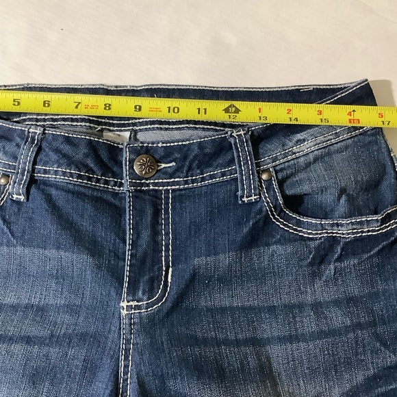 ZCO Jeans Angel Wings Embellished Rhinestones Boot Cuff Mid-Rise - Picture 9 of 12